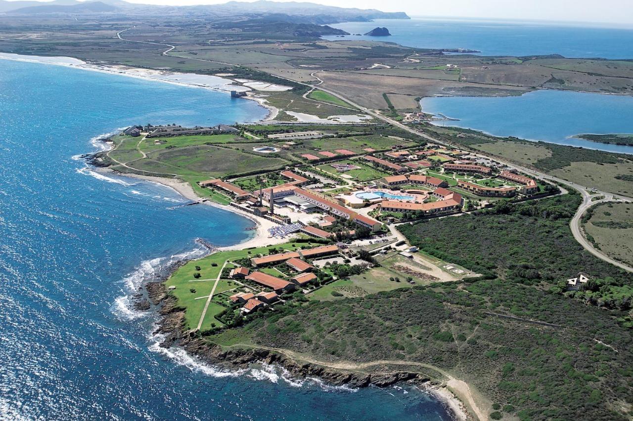 Le Tonnare Di Stintino - Beach Resort Buitenkant foto