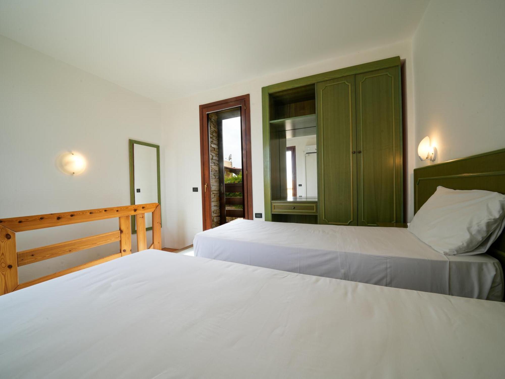 Le Tonnare Di Stintino - Beach Resort Buitenkant foto