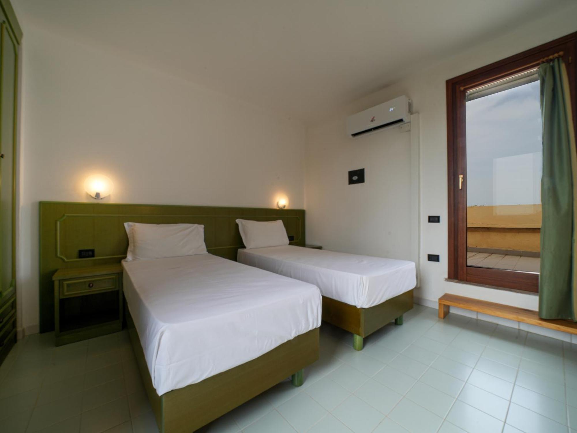 Le Tonnare Di Stintino - Beach Resort Buitenkant foto