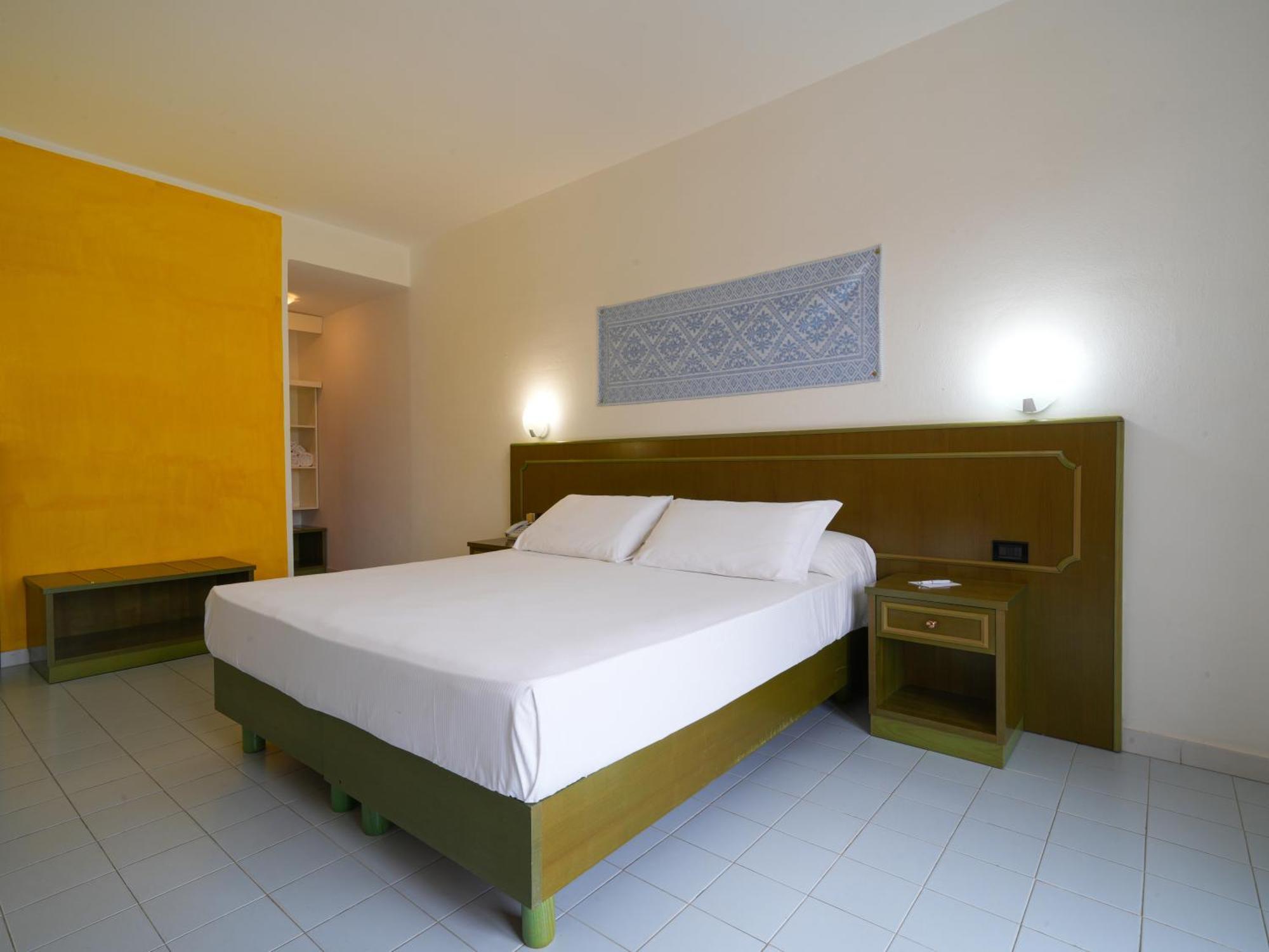 Le Tonnare Di Stintino - Beach Resort Buitenkant foto